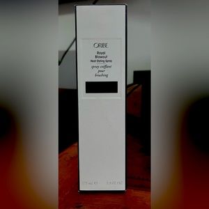 NEW ORIBE ROYAL BLOWOUT HEAT STYLING SPRAY 5.9oz
